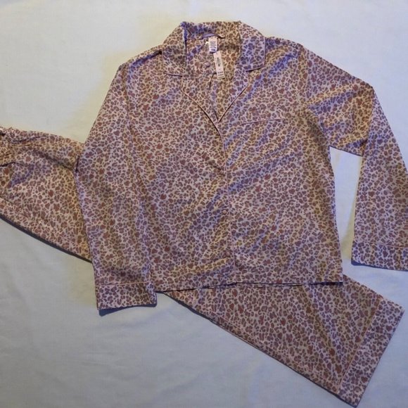 Victoria's Secret Pajama Set - Picture 3 of 7